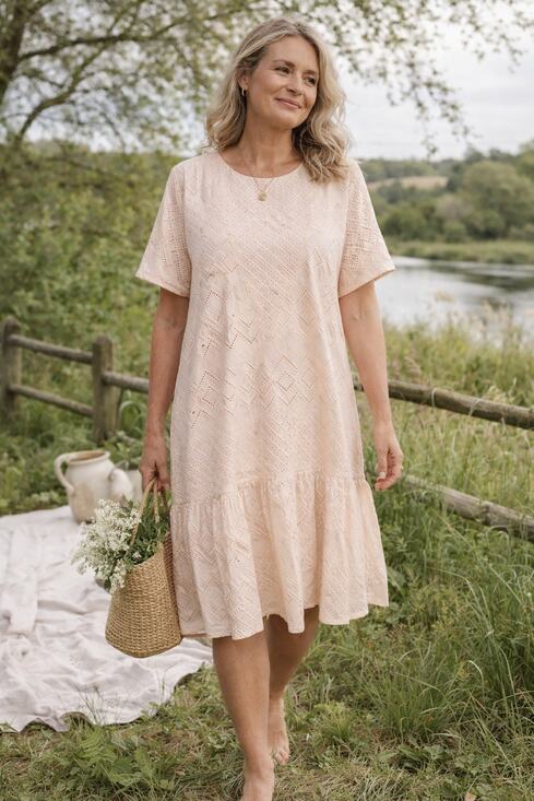Saint Tropez West Dresses & Skirts - Saint Tropez AlmaSZ dress eyelet drop waist tunic cream beige medium lagenlook